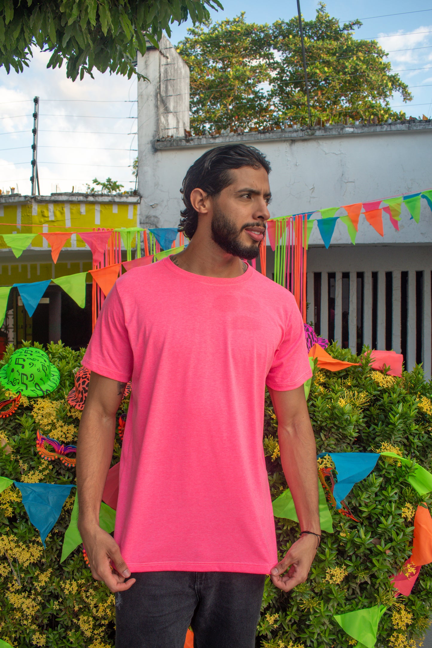 CAMISETA BASICA DE CABALLERO - FUCSIA NEON - ALG