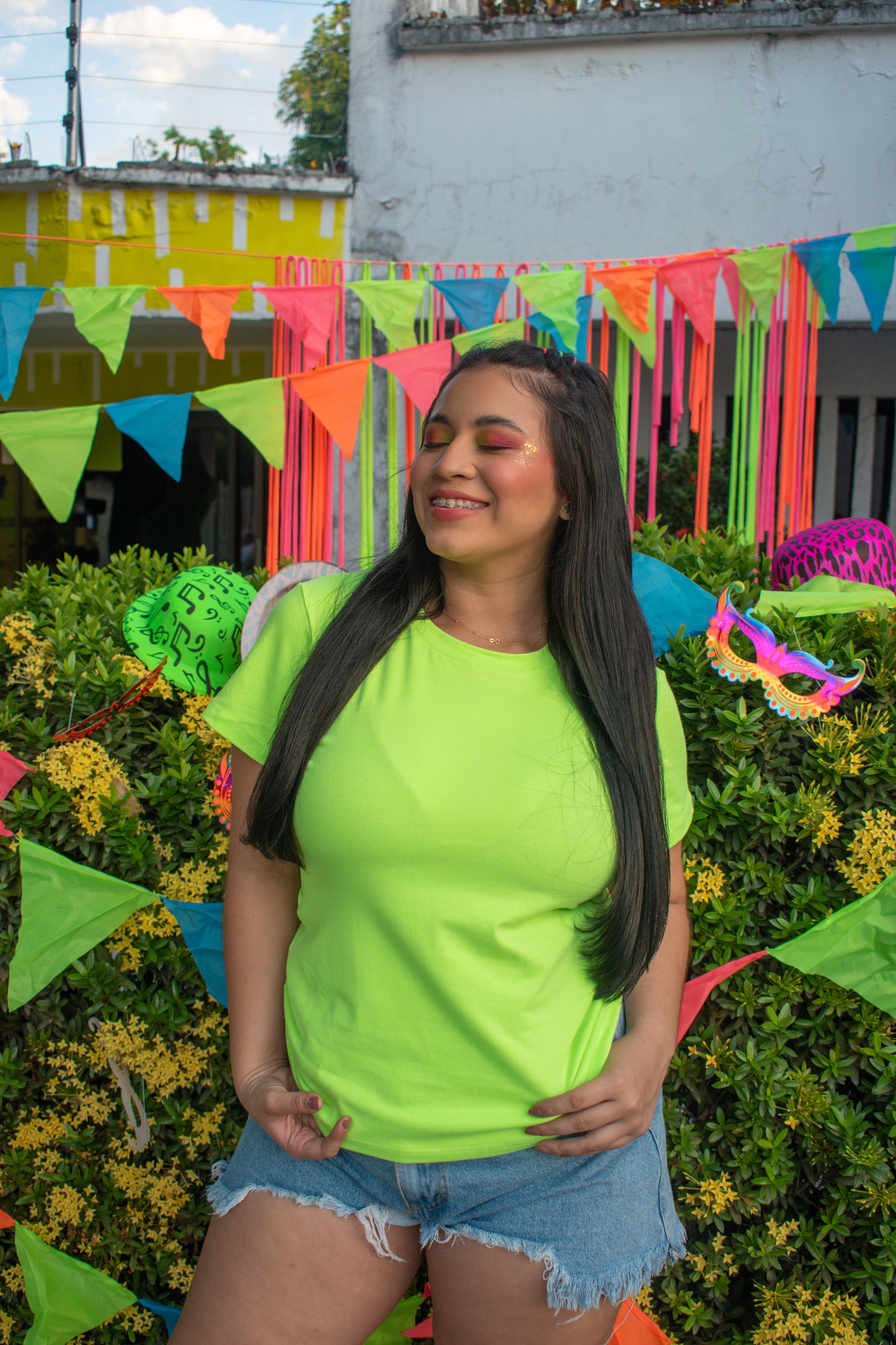 CAMISETA BASICA DE DAMA - VERDE NEON - ALG