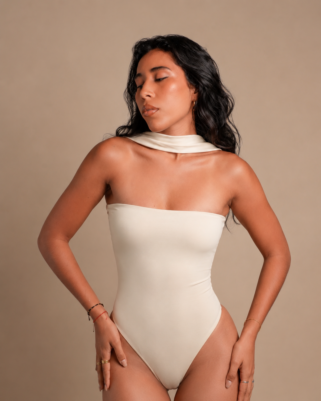 BODY VICTORIA Marfil