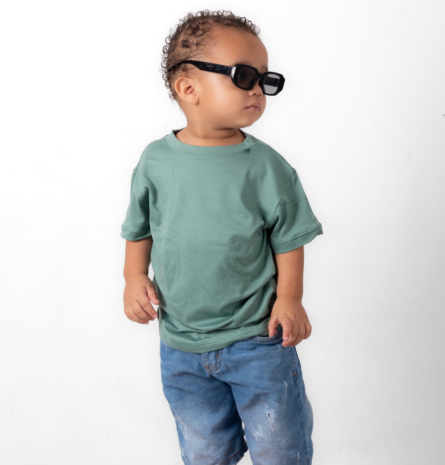 CAMISETA BASICA DE NIÑO - VERDE OLIVA - PD