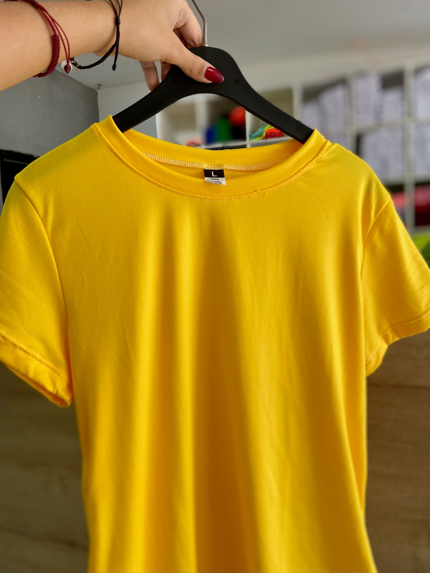 CAMISETA BASICA DE DAMA - AMARILLO - PD