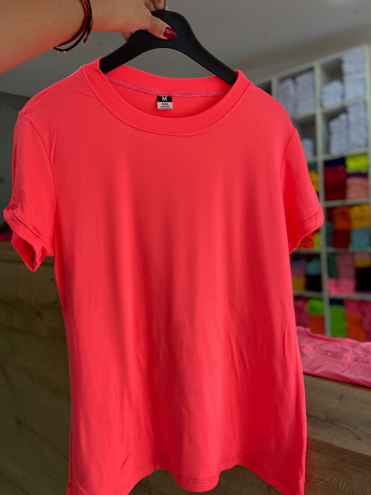 CAMISETA BASICA DE DAMA - FUCSIA NEON - PD